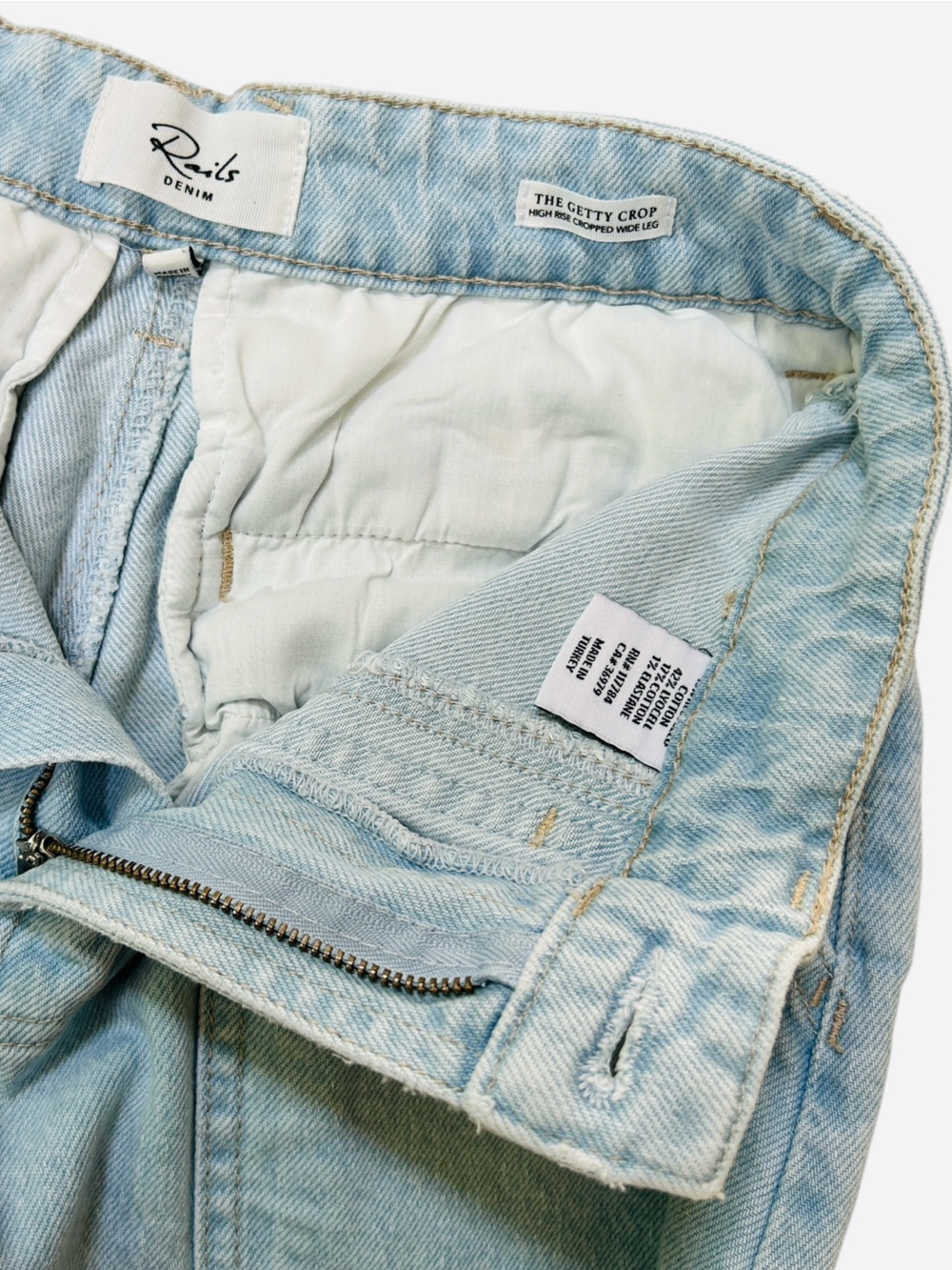 Rails Getty Crop Patchwork Wide Leg in Oceanview (Light Wash), Size 26 - Picture 9 of 11